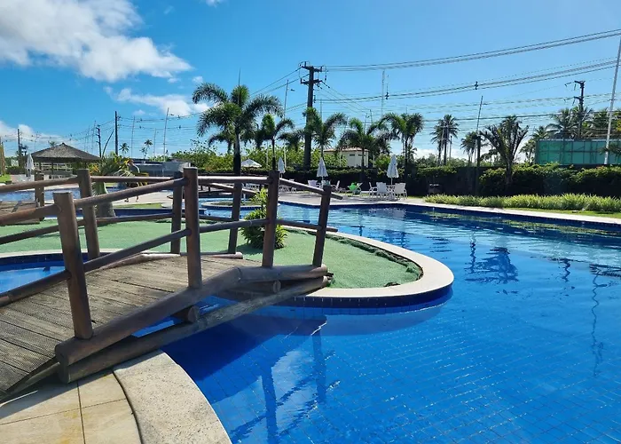 Muro Alto Condomínio Clube Porto de Galinhas por Brevelar